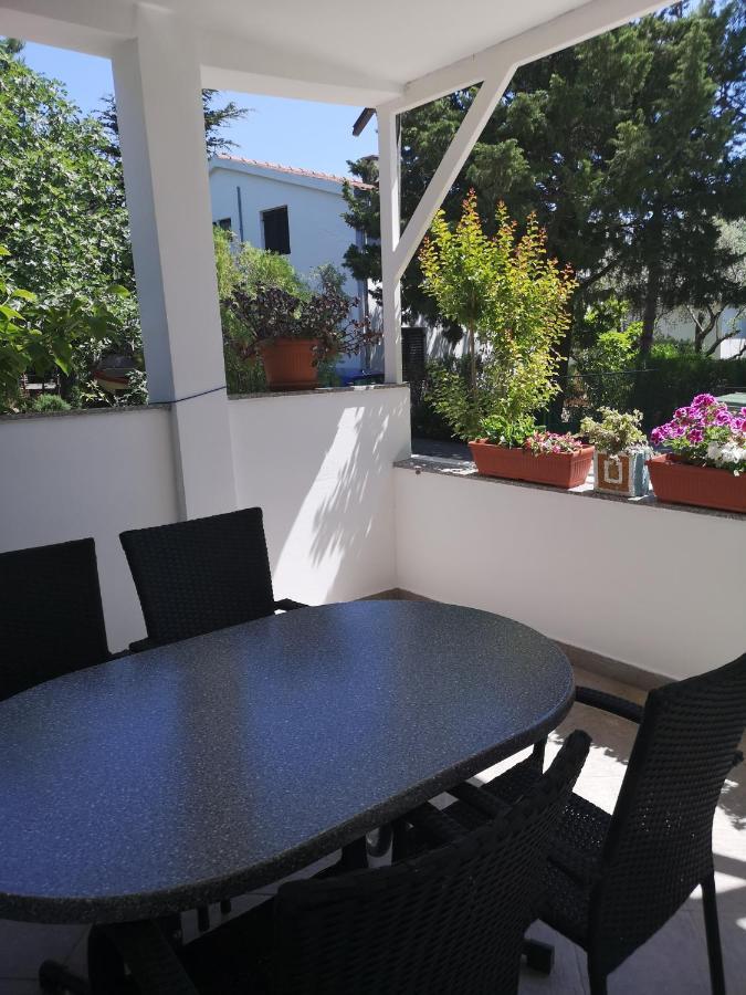 Sonne, Meer Und Berge Lejlighed Seline Eksteriør billede